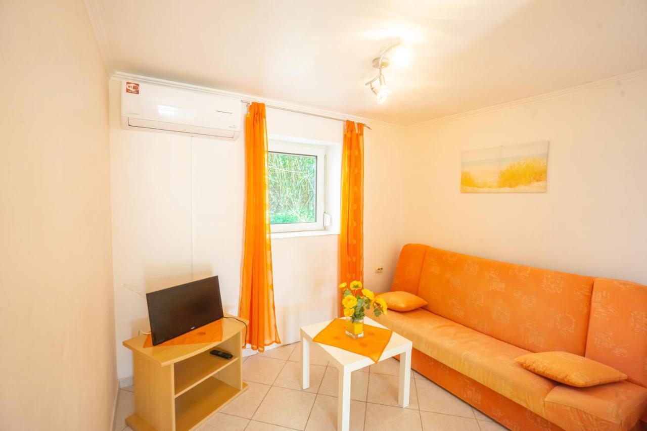 Apartment Coral Metajna Extérieur photo